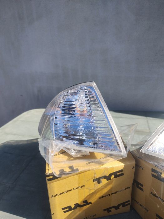 Предни мигачи БМВ е46 преди фейса