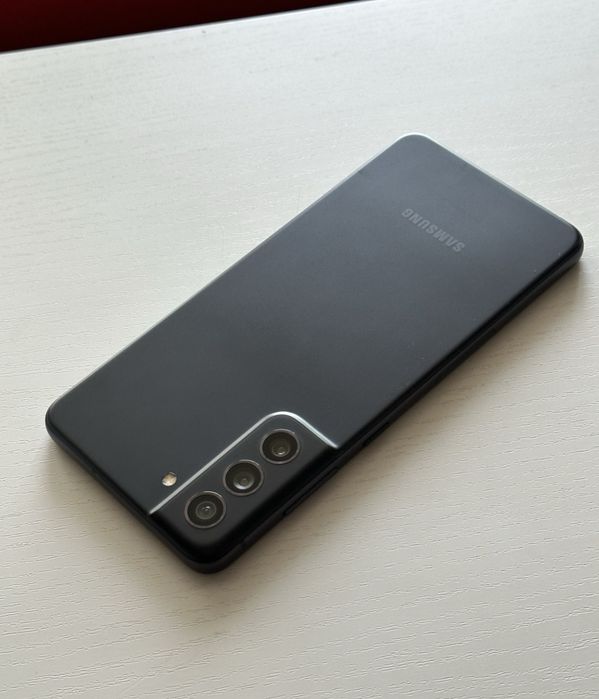 Samsung s21fe impecabil