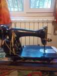 masina de cusut electrica cu acceleratie functionala,coase foarte bine