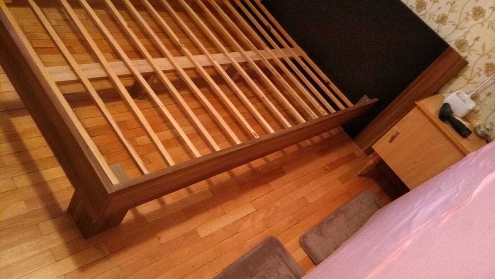 Легло за матрак с точни размери 120/190