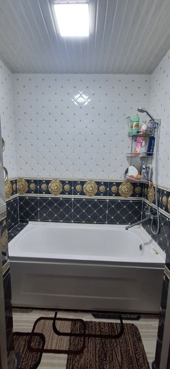 2 xonali uy sotiladi!!! Ламаносова  22 б 103 хонадон