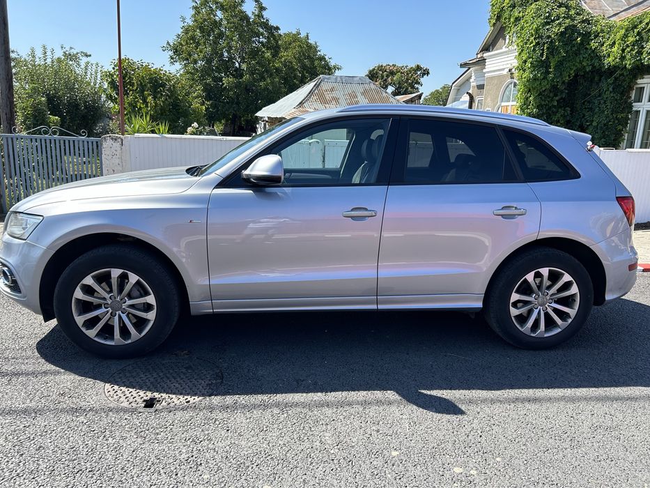 Audi Q5 2.0 Tdi 190 cp Automata, propietar de nouă!
