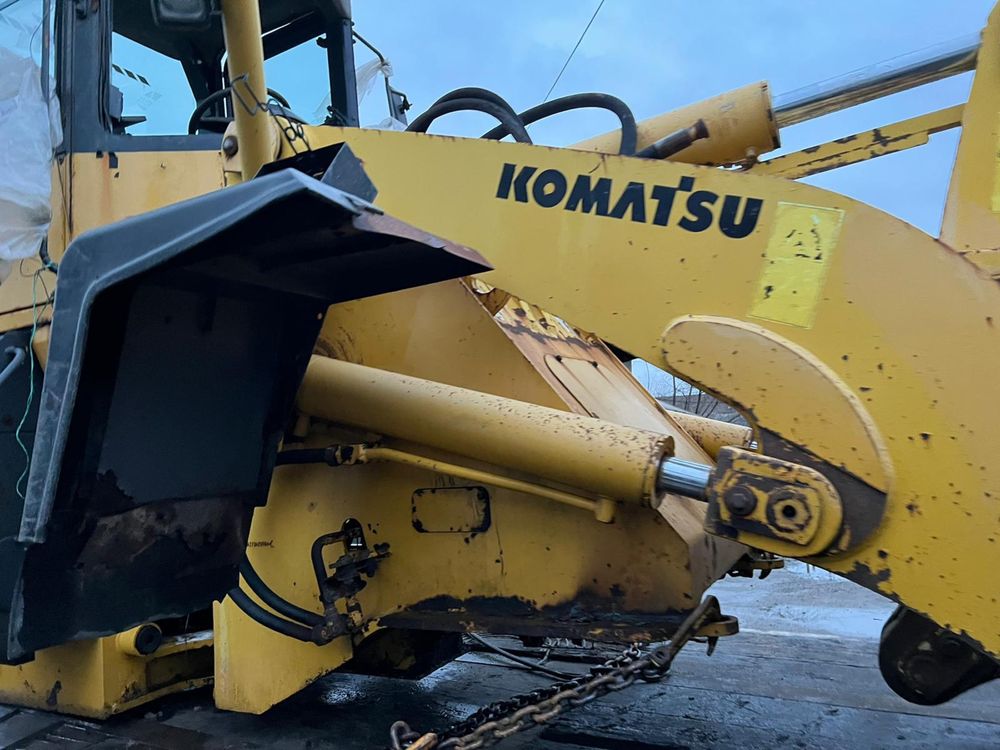 Dezmembrez incarcator frontal KOMATSU WA270 - 1999