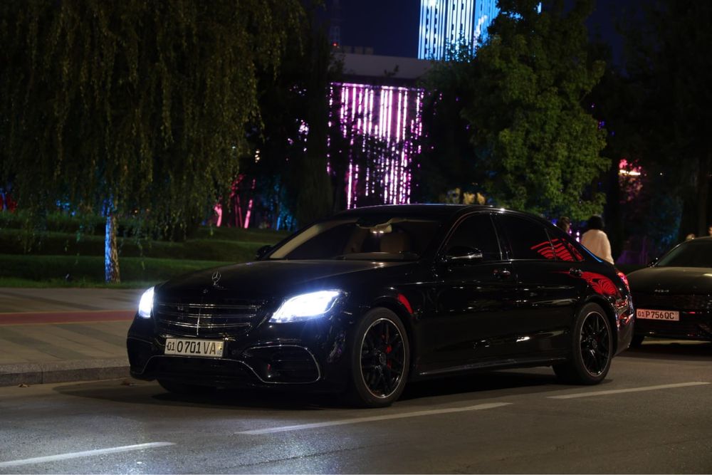 Mercedes Benz W222 S500 AMG ORIGINAL