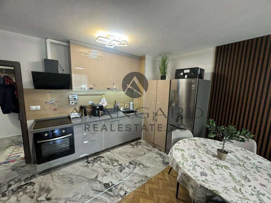 Продава се Двустаен апартамент в Пловдив, Мараша - 75 кв.м за 2614 €/кв.м - Снимка #3