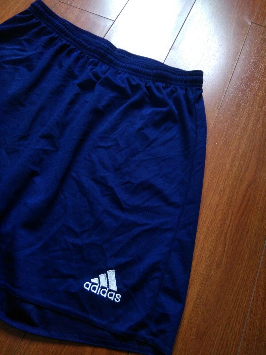 Pantaloni scurți Adidas Climalite mărimea L