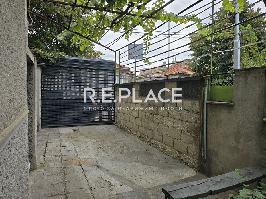 Дава се под наем Тристаен апартамент в Варна, Трошево - 75 кв.м за 690 € - Снимка #12