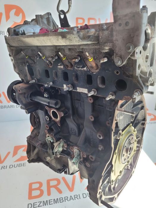 Motor complet fara accesorii cu o singura turbina pentru Opel Vivaro/R