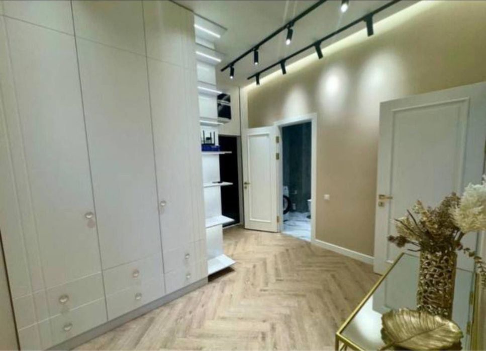 Сдаётся КВАРТИРА 3/2/13 на 72м2 ЖК "SKYLINE TOWER" ул Нукусская