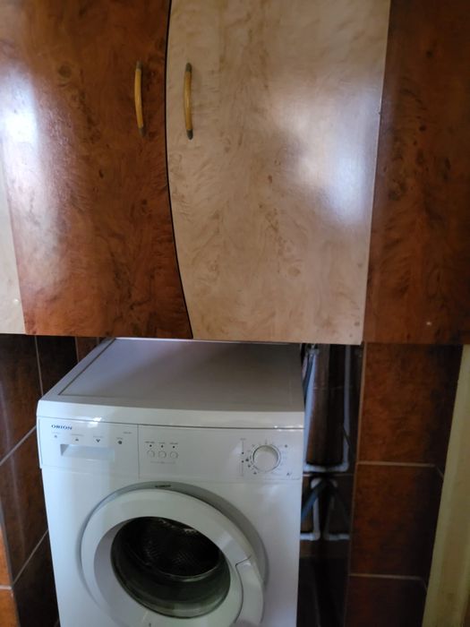 Închiriez apartament cu două camere