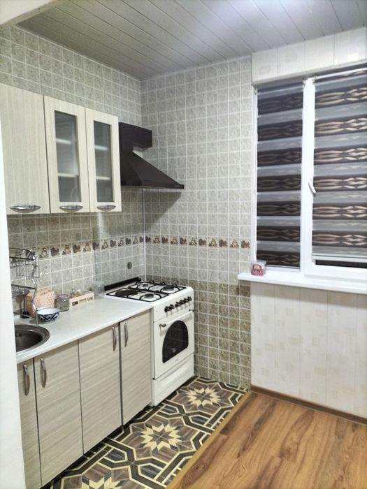 Срочно Юнусобод 19-кварталда 3хонали квартира сотилади.