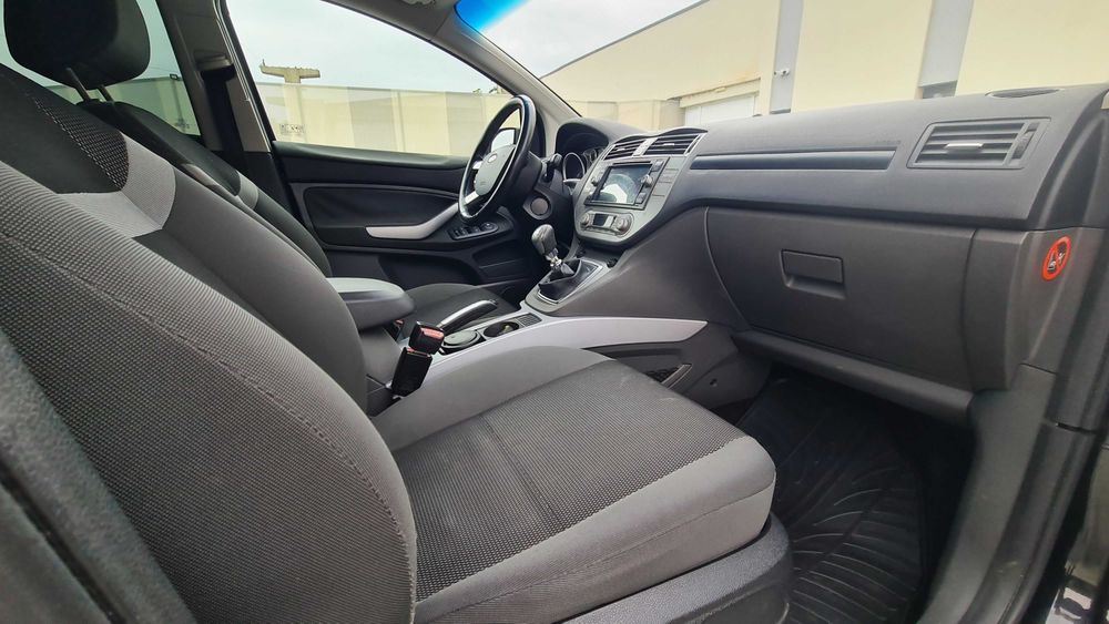 FORD Kuga 2.0 TDCI - 136 CP, tractiune 4x4, an 2009