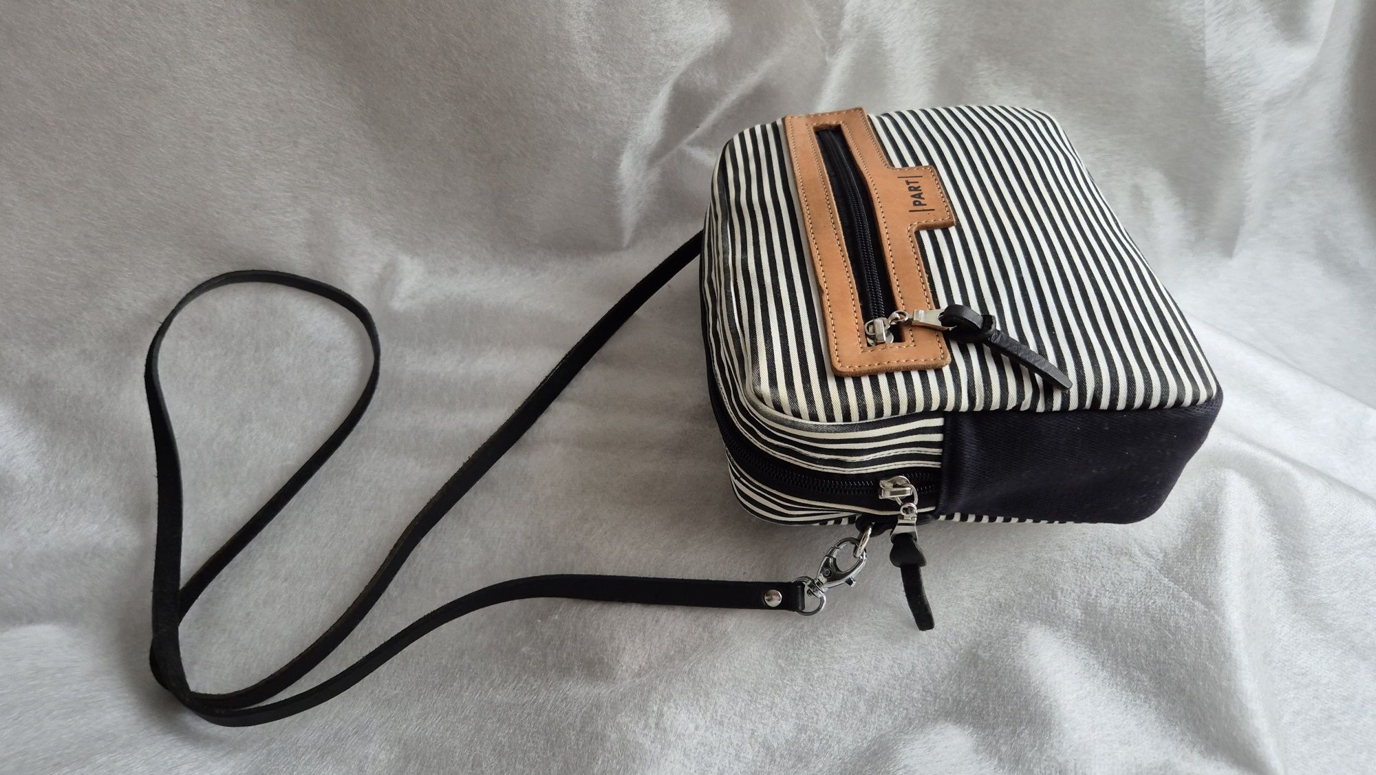 Geanta sti postas piele+textil
