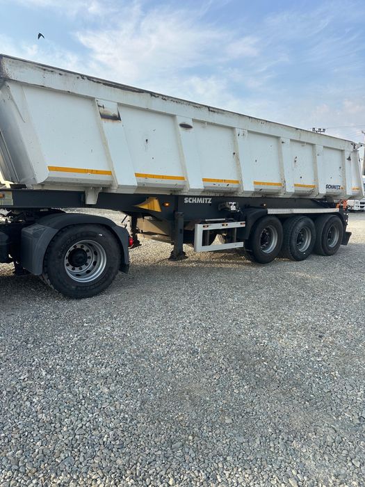 Semiremorca basculabila Schmitz bascula