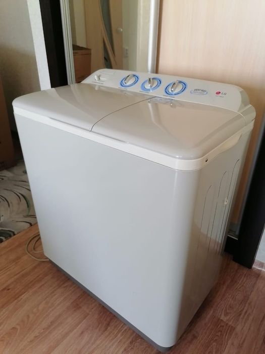 Стиральная машина Полуавтомат Lg 730 4кг с отжимом
