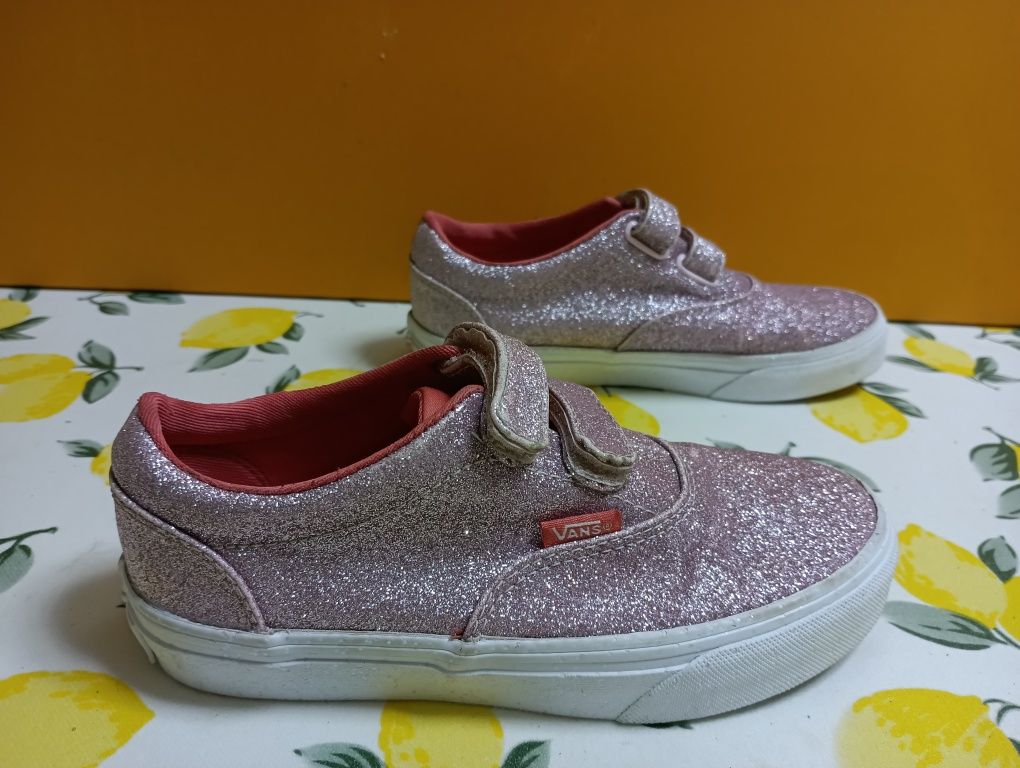 Vans N 32 - 15 лв