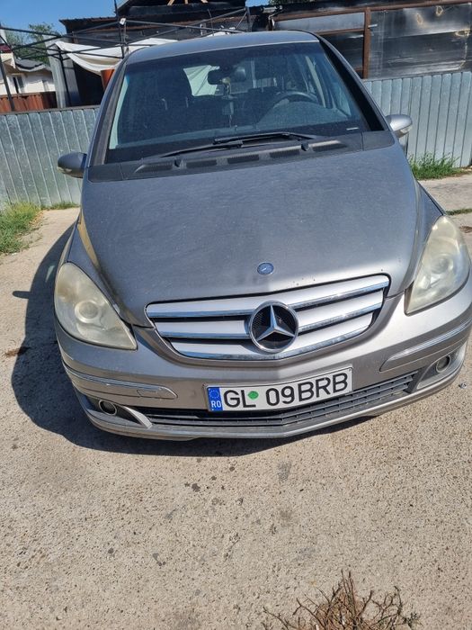 Vand Mercedes  automată  motor 2.0 diesel.