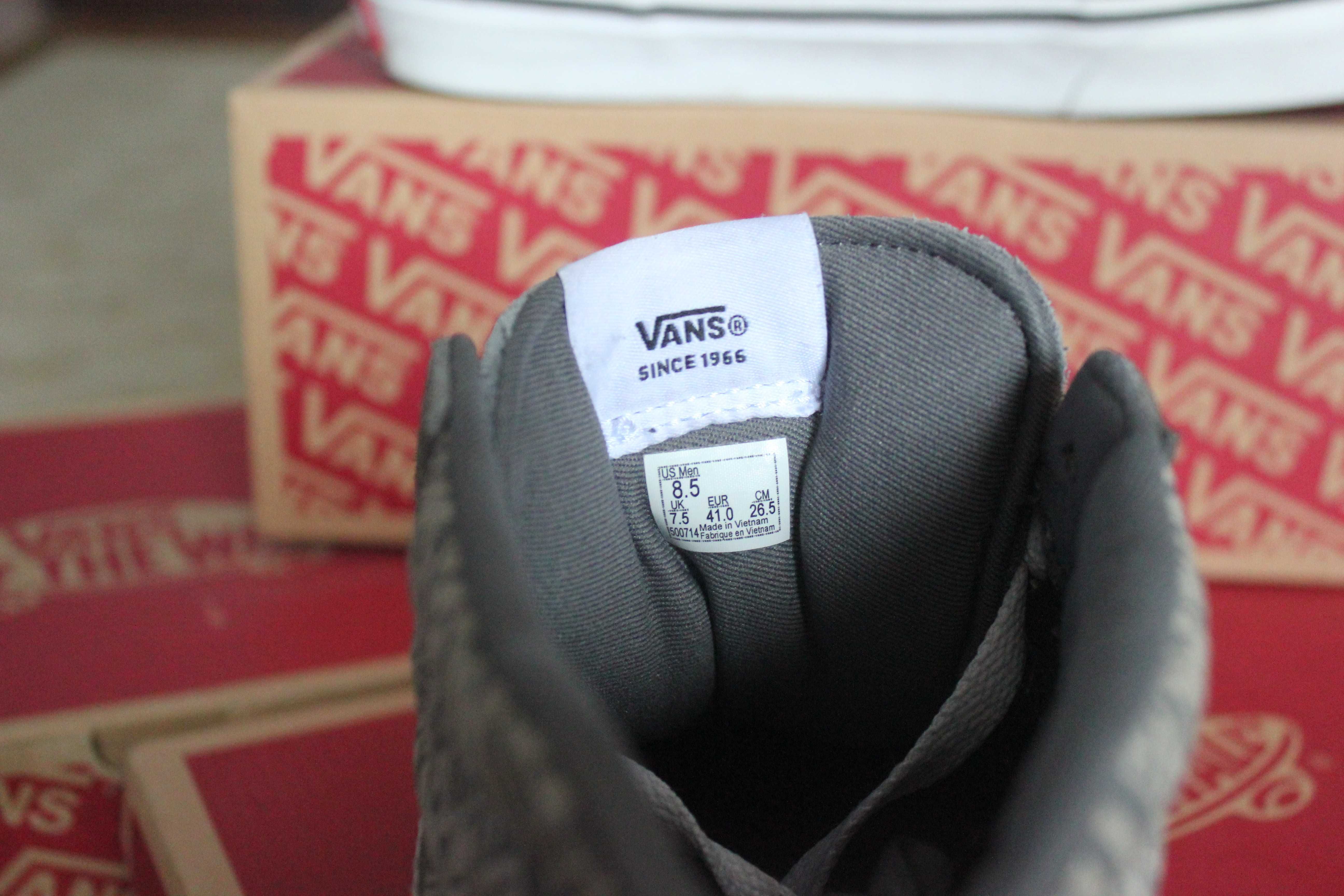 Vans Hi-top marime 41 Gri