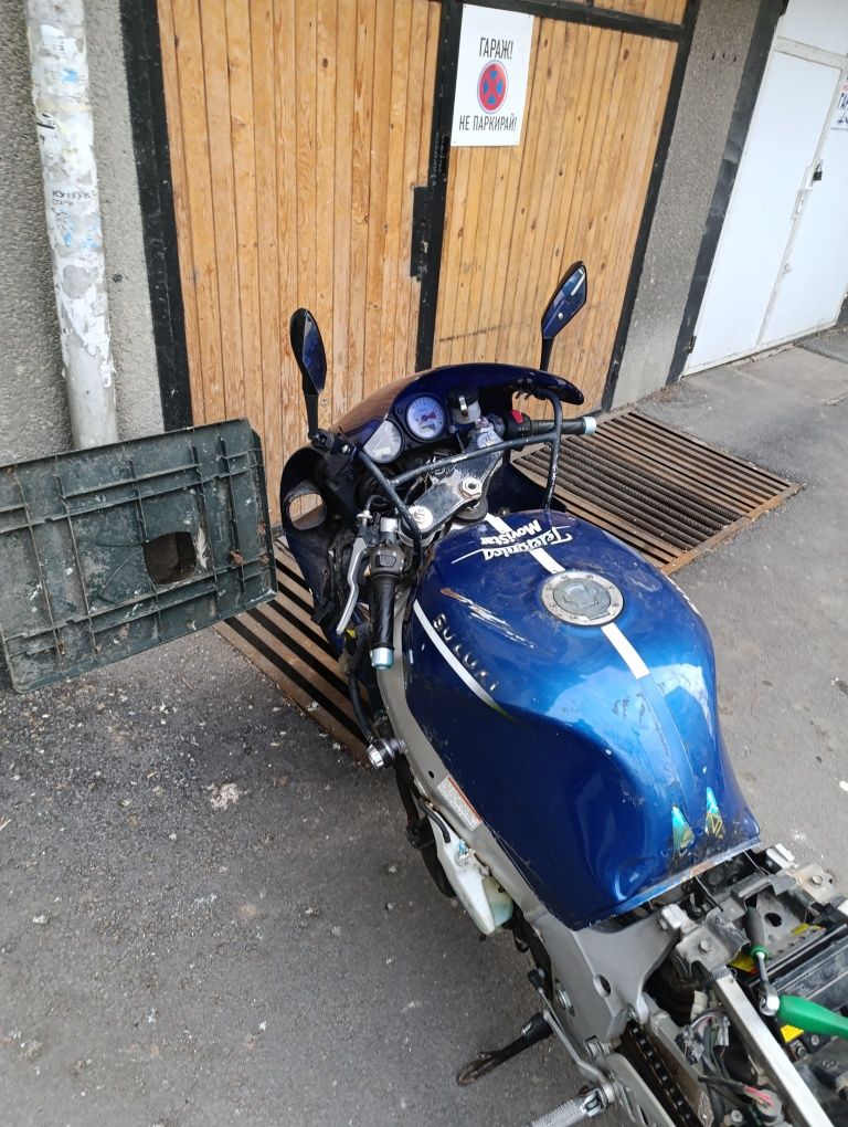 Suzuki GSXR 600 SRAD НА ЧАСТИ!!!