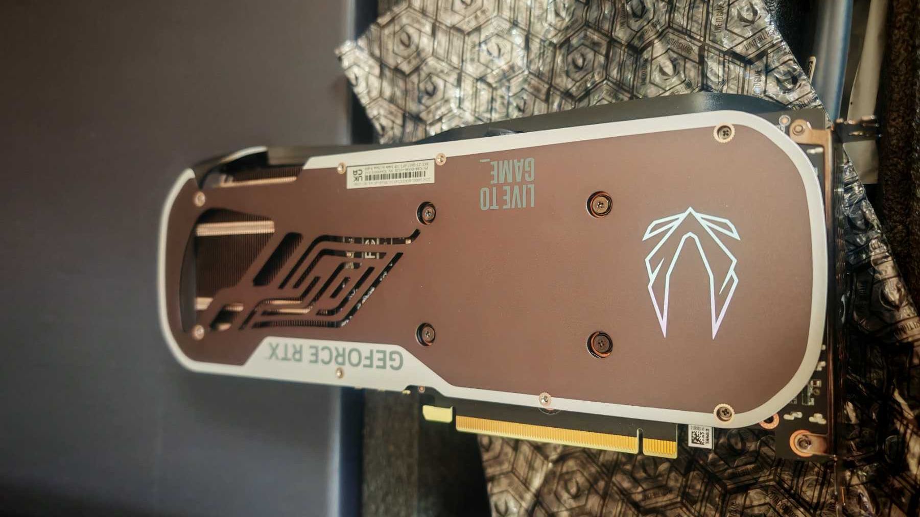 Видео Карта Zotac RTX 4070Ti Super AMP Airo 16GB GDDR6X