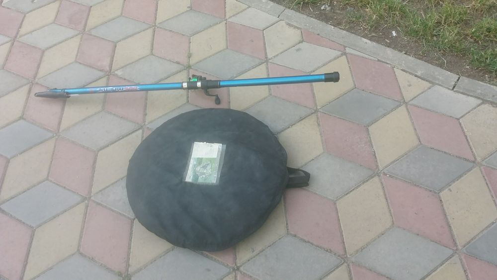 удочка новая 9000 корм для рыб  1 пачка в подарок палатка 10000