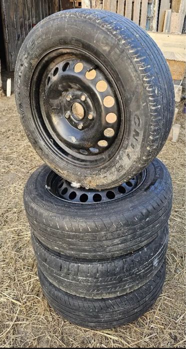 Диски VAG оригинальные штамповки 5x112 R15 с резиной