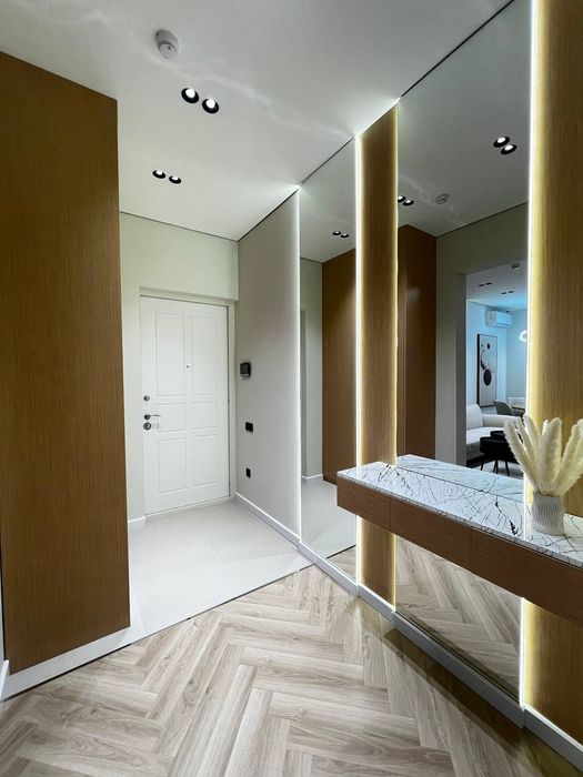 Продажа 2х комнатной евроремонт Укомплектована ЖК ОзМакон Узбум 53м²