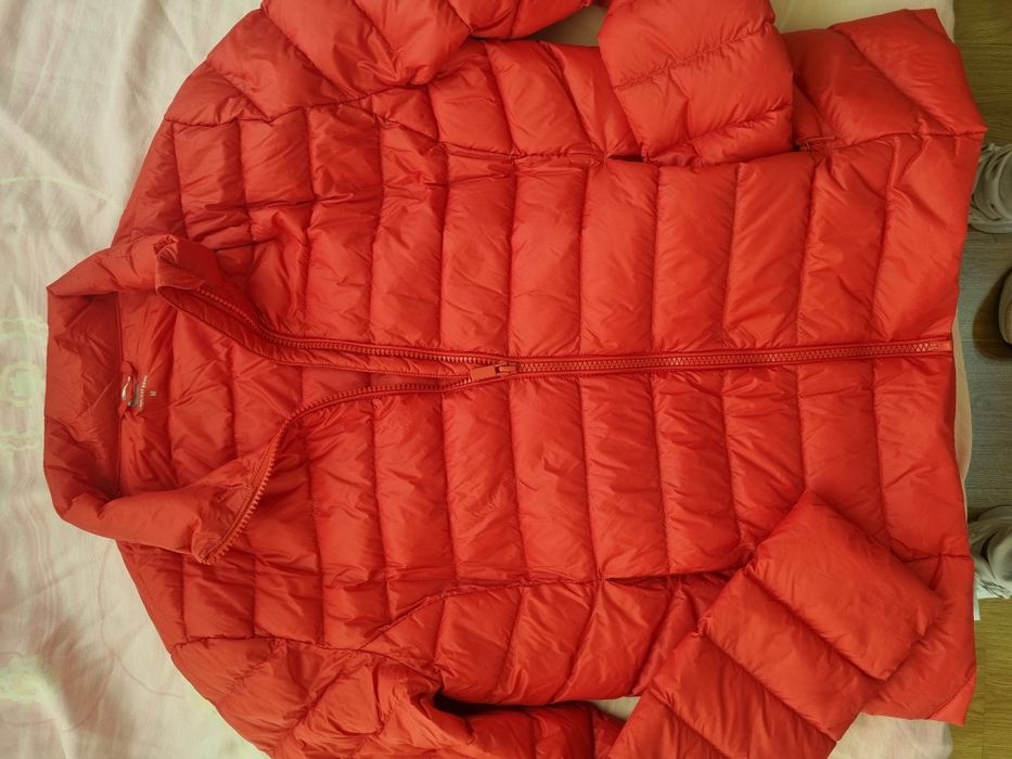 Ново яке марка : C ,размер М