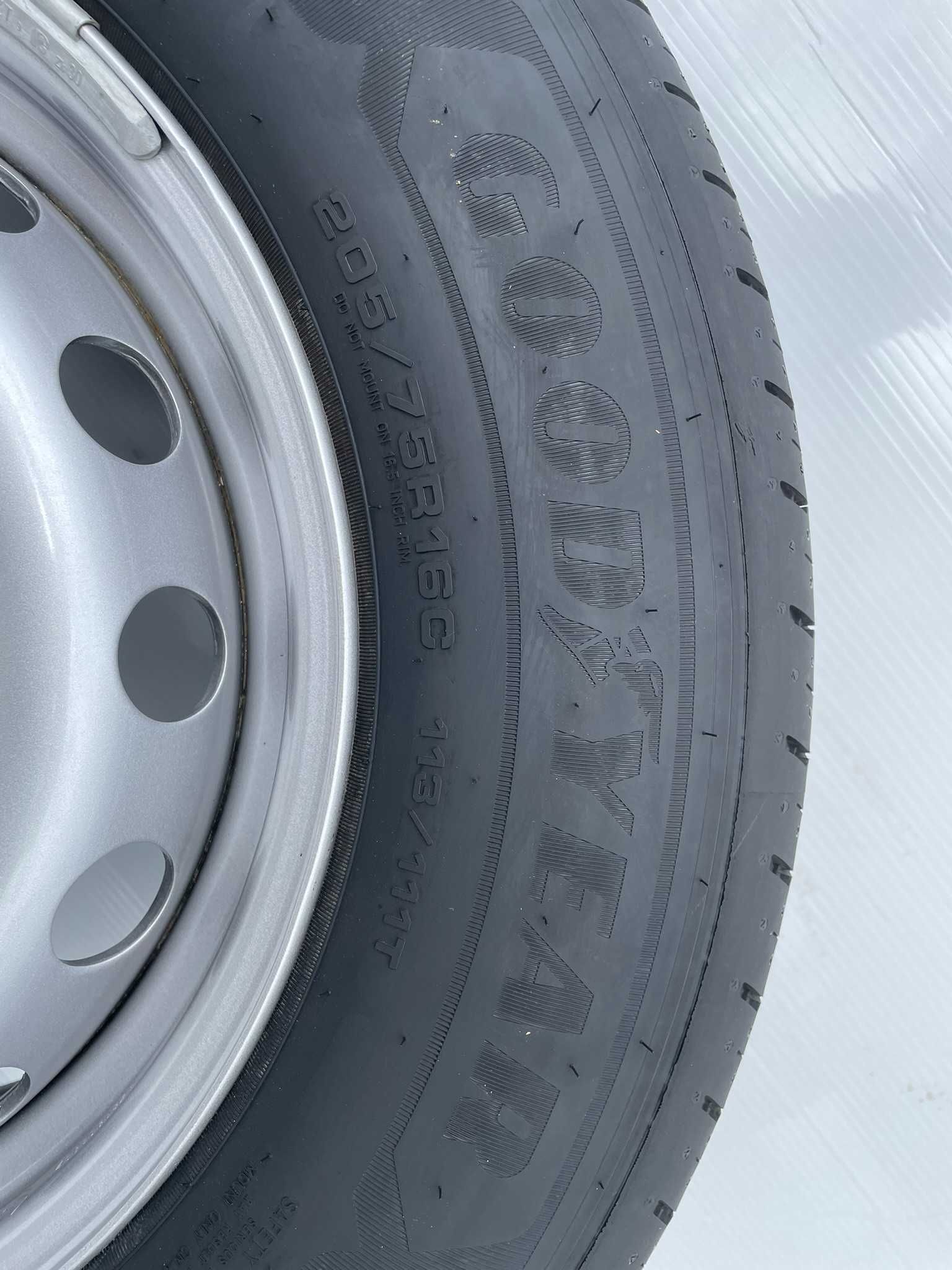 Janta jante roata rezerva noua 205 75 r16c GoodYear Renault Master