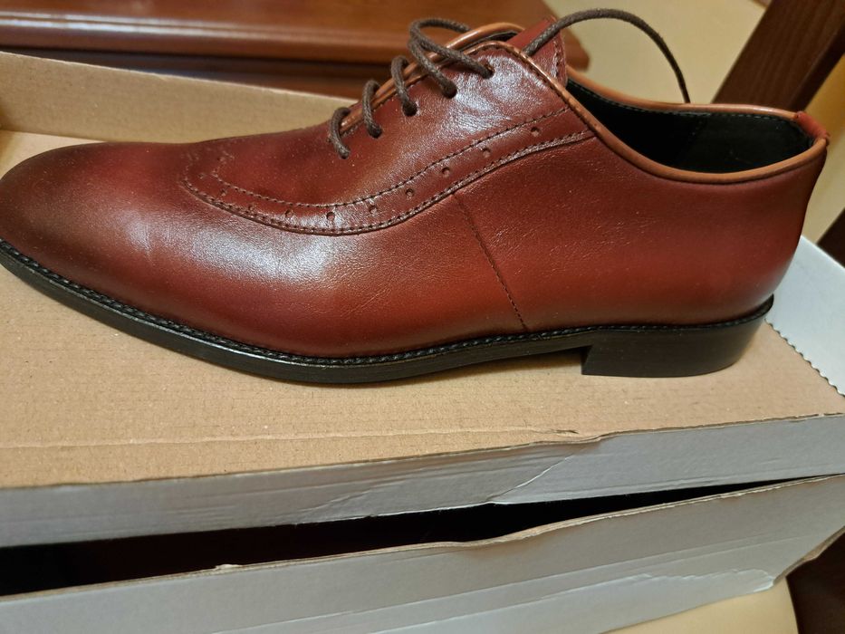 pantofi noi piele marimea 40 (27 cm talpa piciorului) maro-grena
