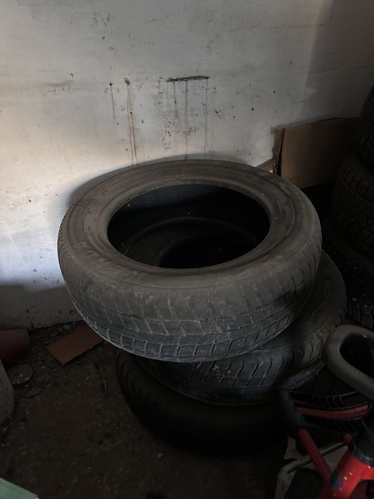 Продам зимнюю резину 205/60 R13 — 3 баллона
