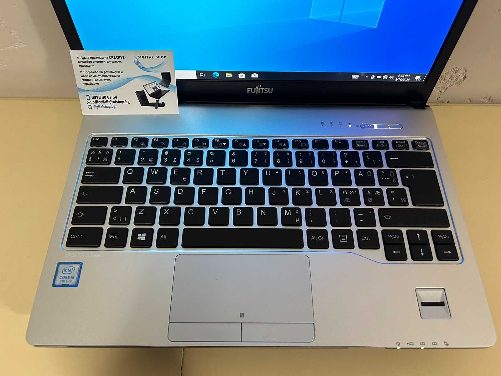Лаптоп Fujitsu LifeBook S938 i5-8250U/8GB/256SSD/13.3FHD/12м.г/клас А