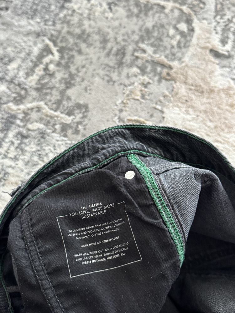 Tommy Hilfiger,blugi baggy,măr.30/30