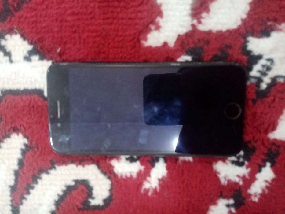 Iphone 7 pamyat 128Gb