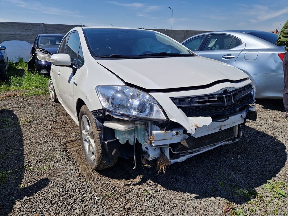 Ansamblu radiatoare+electroventilatoare Toyota Auris 1.8 hybrid 2009-2