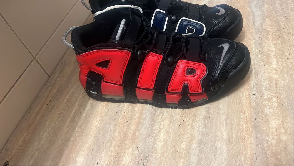 Nike air uptempo