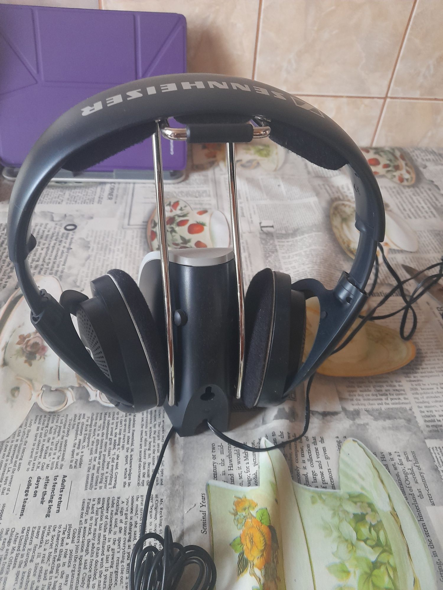 Vind caști Sennheiser hdr 120 ll