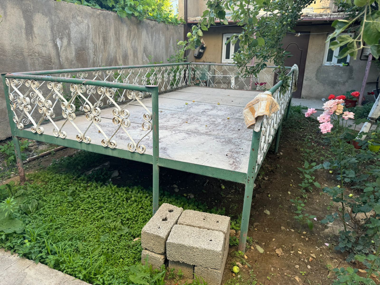 Тапчан     нар...