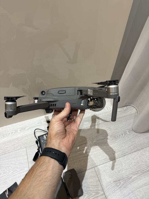 Drona Mavic Pro 2 fly more combo + geanta