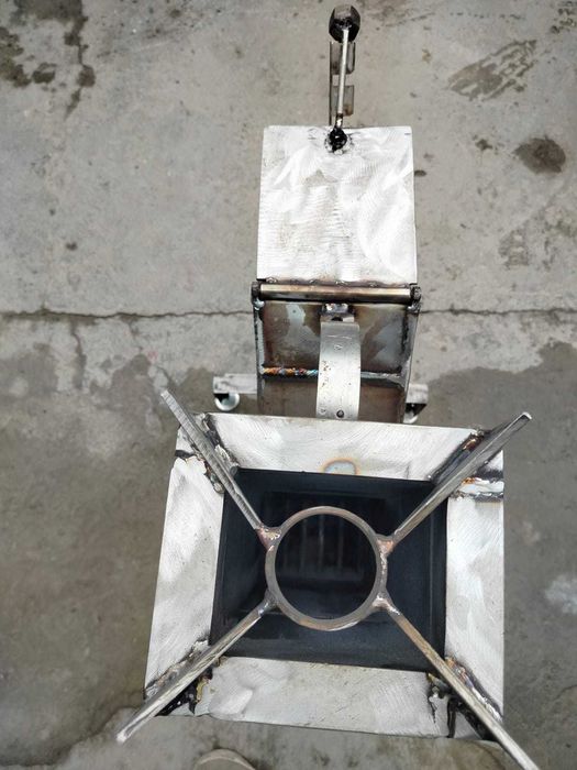 Vând sobă tip ,,rachetă"