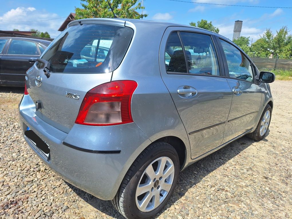 Toyota Yaris 1.3i 2008