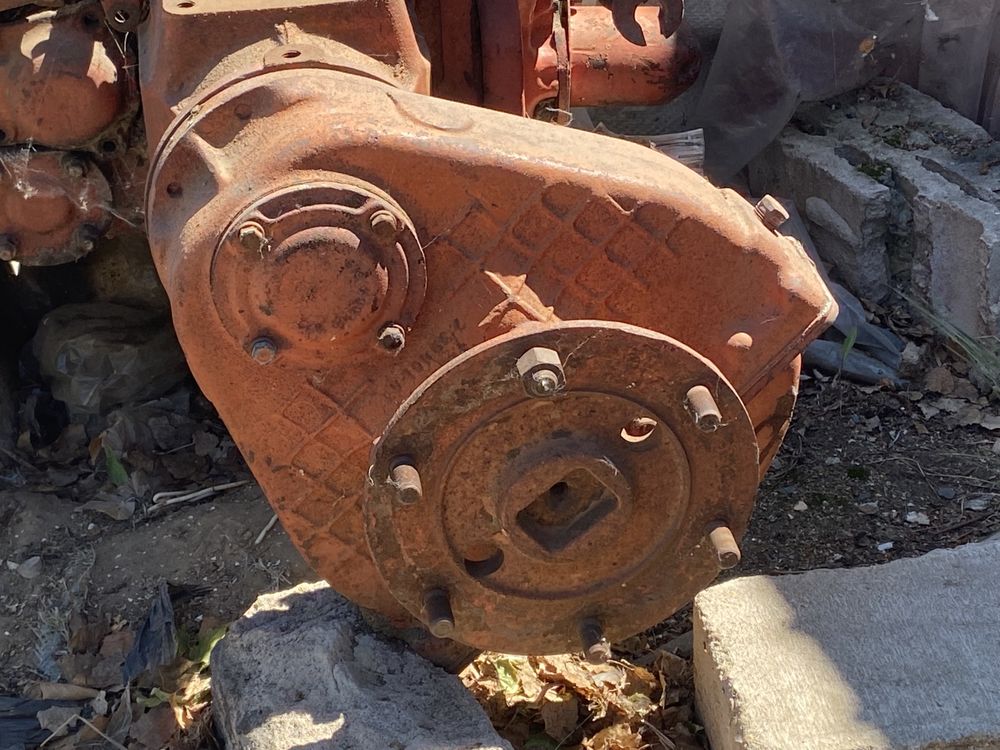 Продам запчасти Т-25