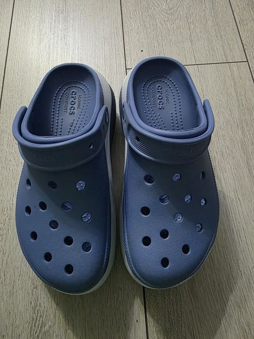 Crocs Mega Crush