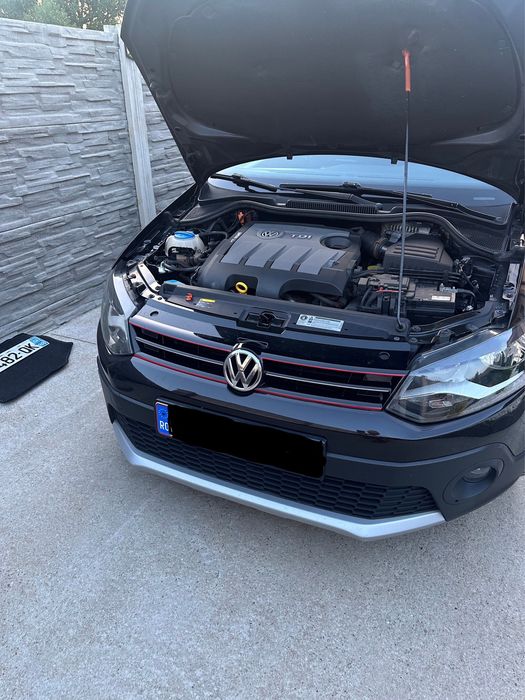 Volkswagen Polo Croos