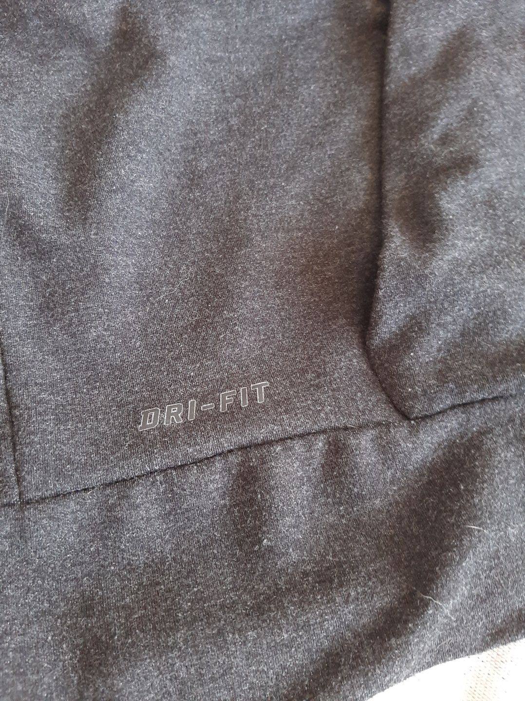 Nike Therma Fleece L размер .