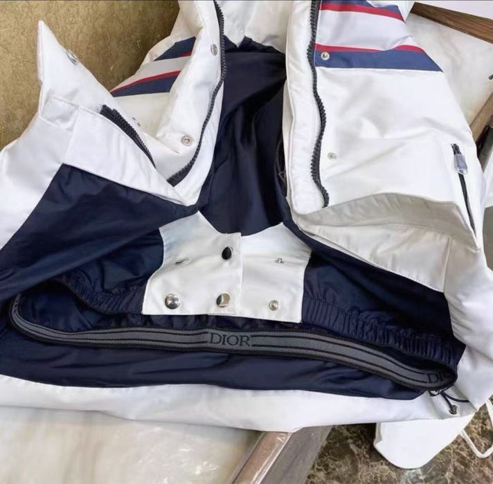 Geaca de schi Dior , calitate premium , pe comanda , noua , S