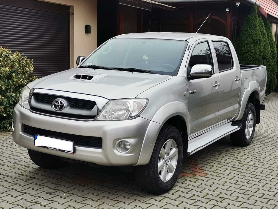 Toyota Hilux 3.0 D-4D 171cp Automat  2010