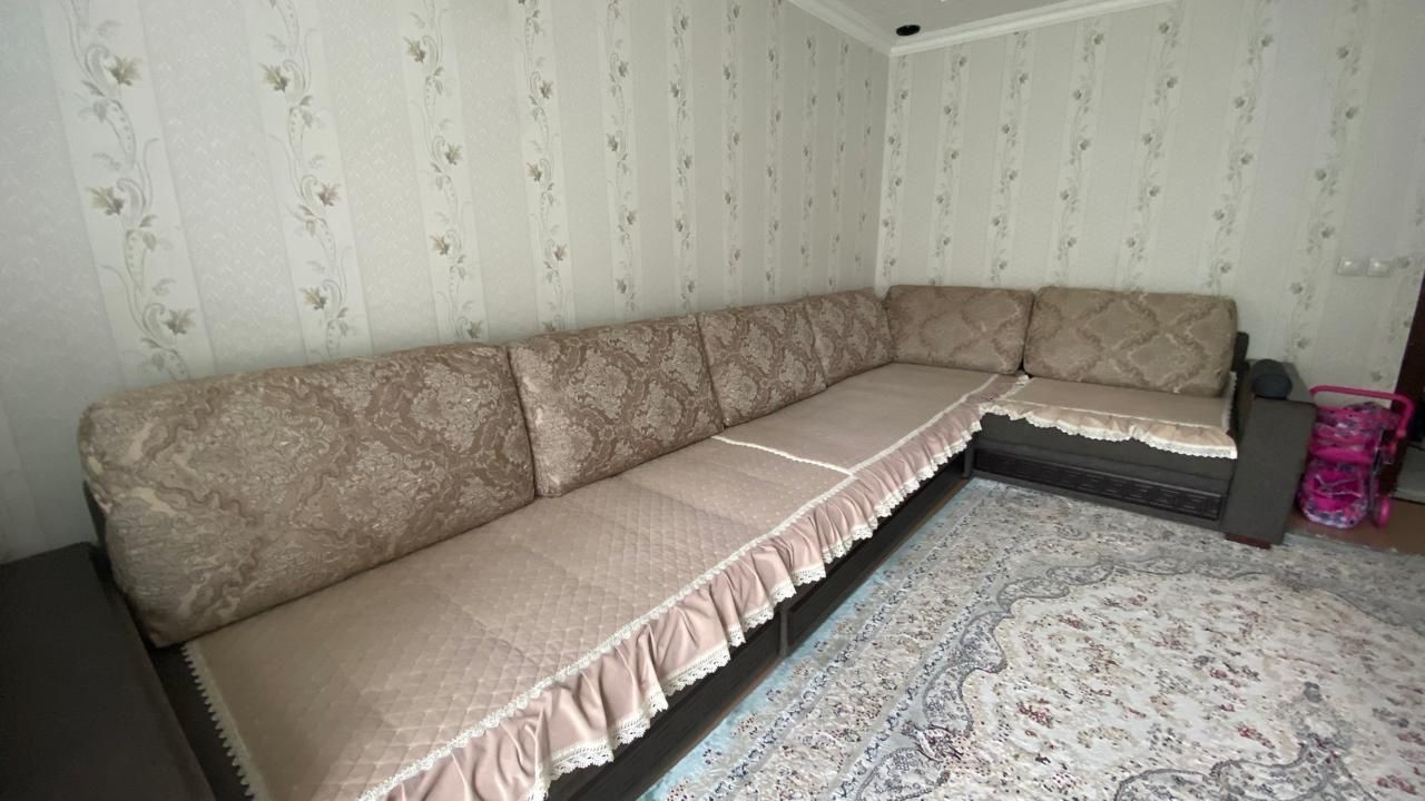 Срочно продам диван