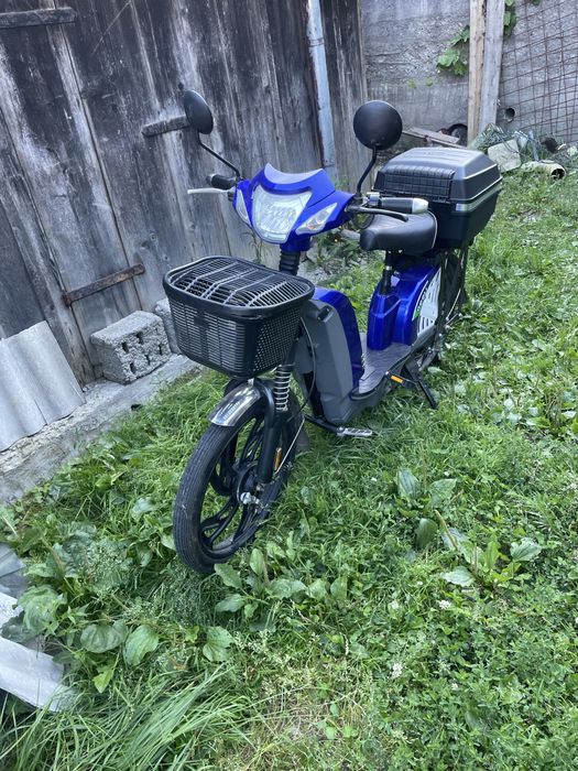 Scuter electric geli