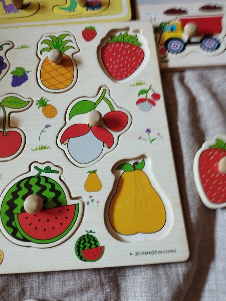 Лот дървени играчки
